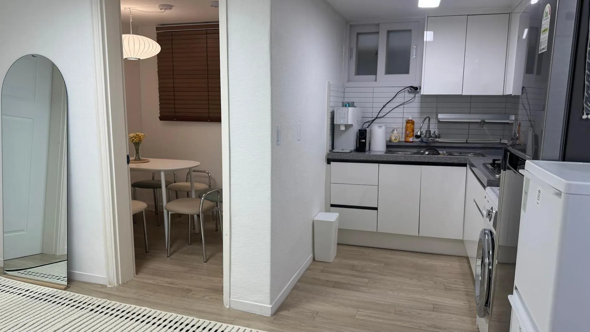 Villa Hong-Cho Stay Sinchon Seul